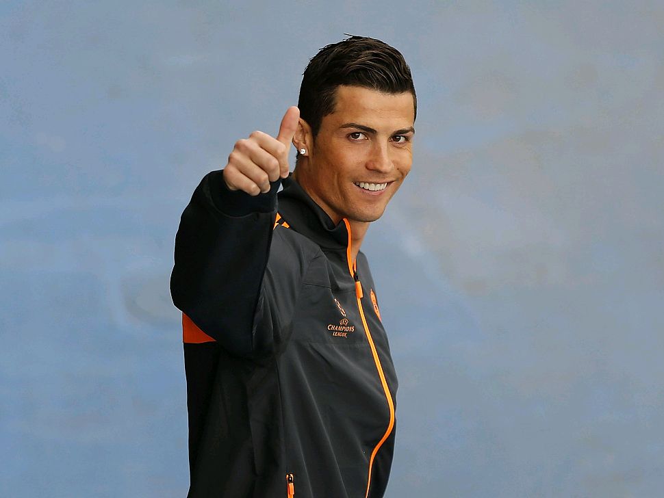 德甲保级大战愈加激烈（德甲保级之争日趋白热化）