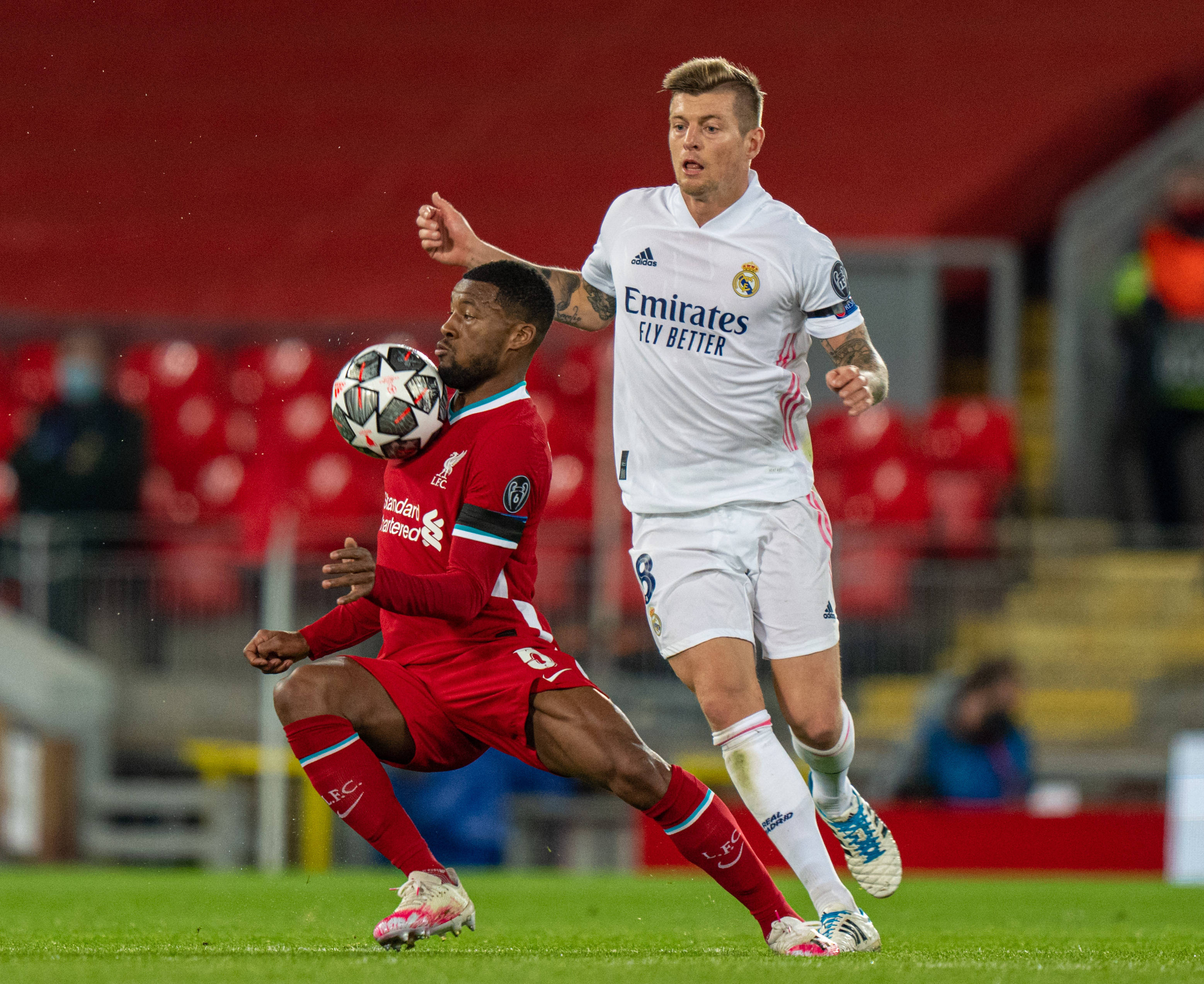 官方：荷甲第14轮阿贾克斯vs格罗宁根将于周二闭门进行