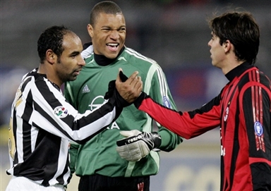 图片报：多特有意瑞典16岁中锋菲林，后者目前瑞典超9场进2球