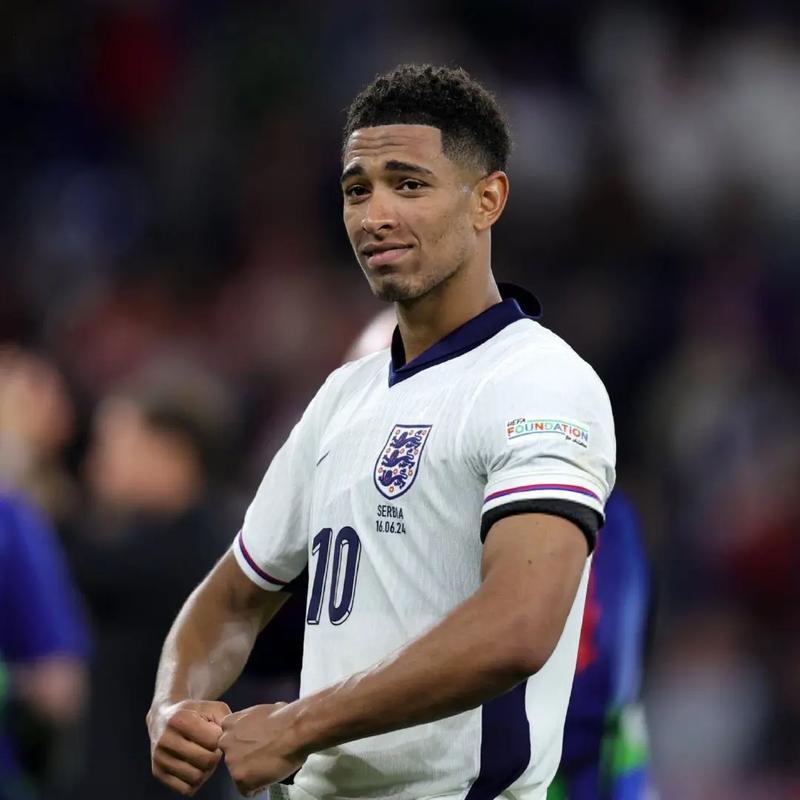 亚冠精英联赛：上海海港知耻后勇，首尔FC脸都不要了（亚冠精英联赛：上海海港强势反弹，首尔FC颜面尽失）