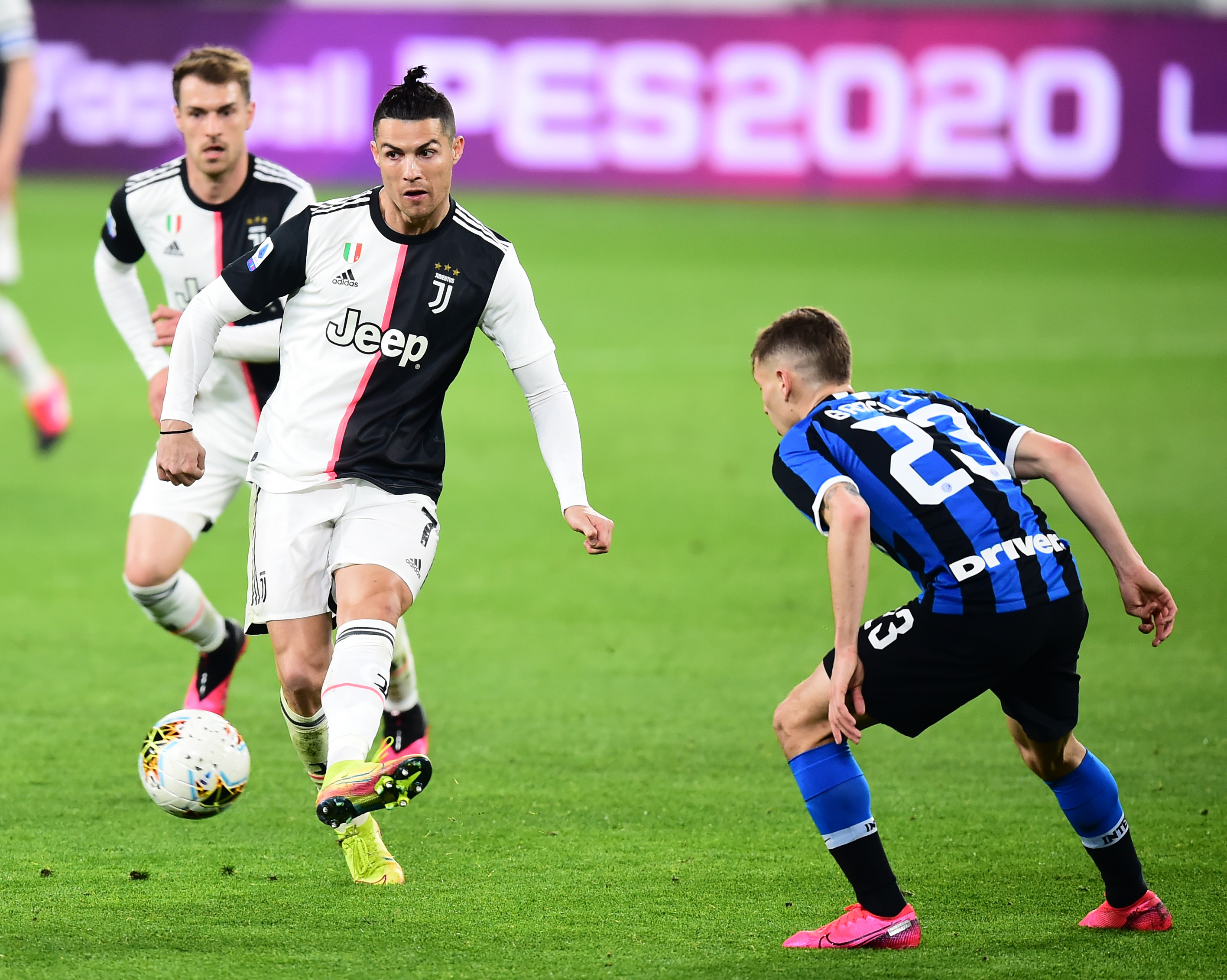 CBA江苏双雄遭NBL双杀！记者：一些球队常年“摆烂”严重影响联赛形象