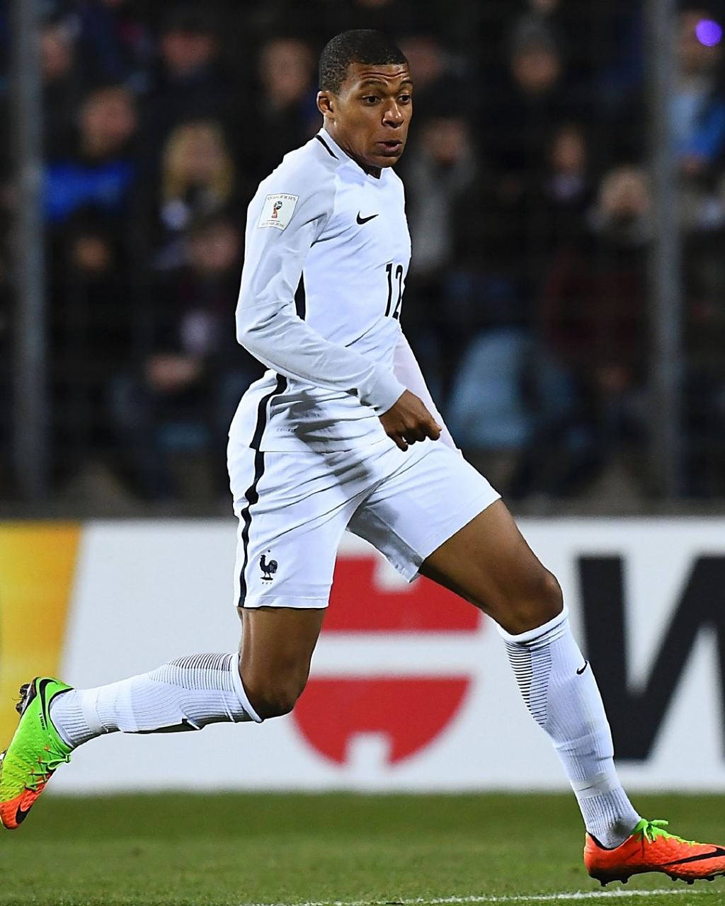 他一上场球队气质直接变了